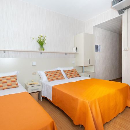 Hotel Sampaoli Bellaria-Igea Marina Eksteriør bilde