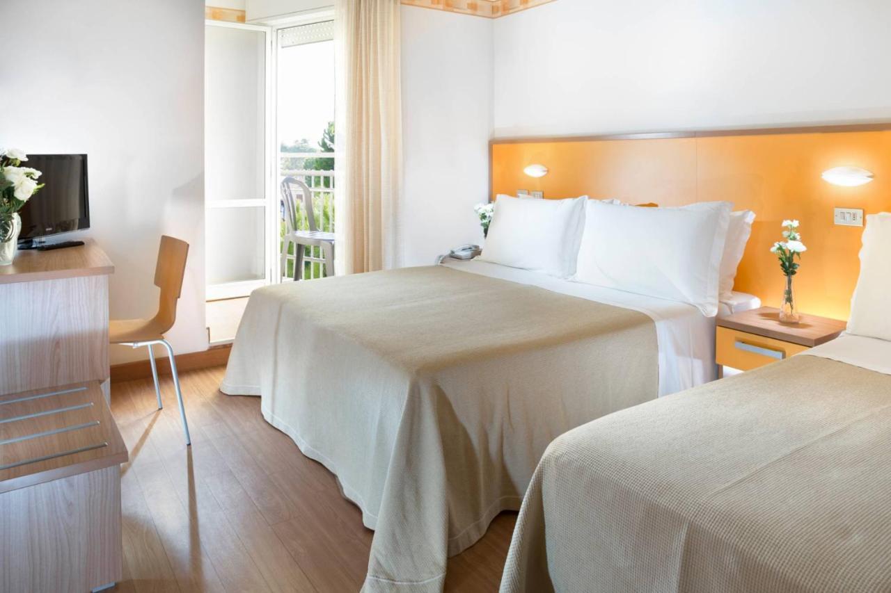 Hotel Sampaoli Bellaria-Igea Marina Eksteriør bilde