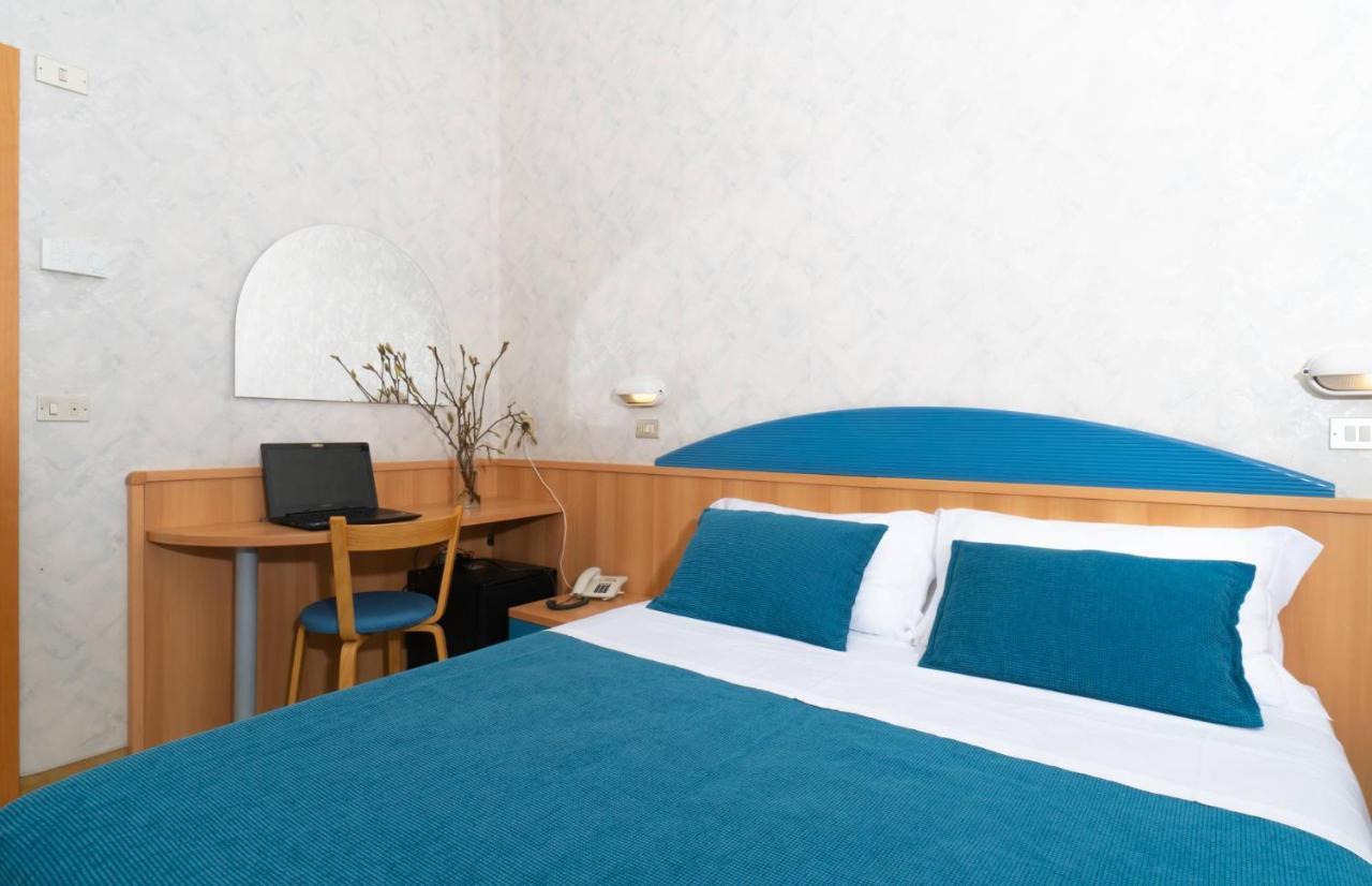 Hotel Sampaoli Bellaria-Igea Marina Eksteriør bilde