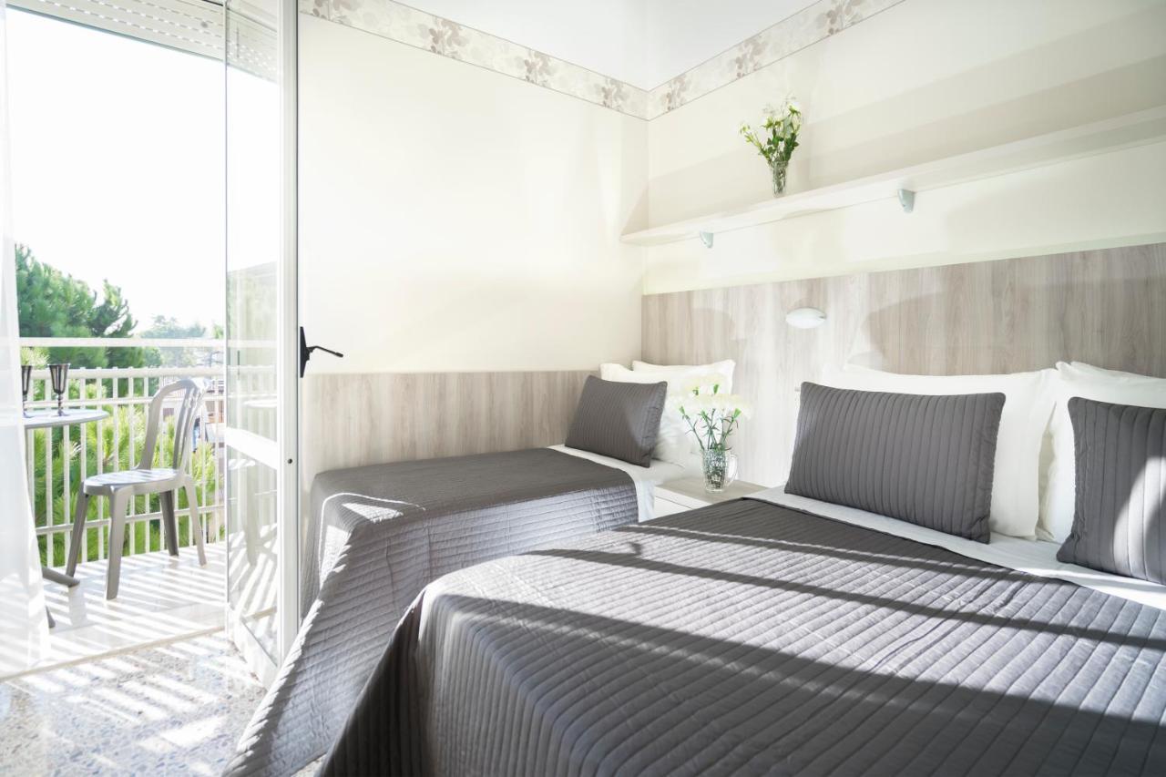 Hotel Sampaoli Bellaria-Igea Marina Eksteriør bilde