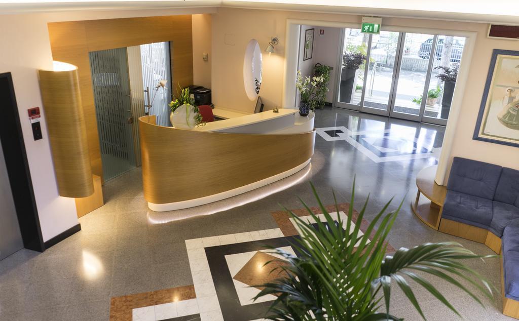 Hotel Sampaoli Bellaria-Igea Marina Eksteriør bilde