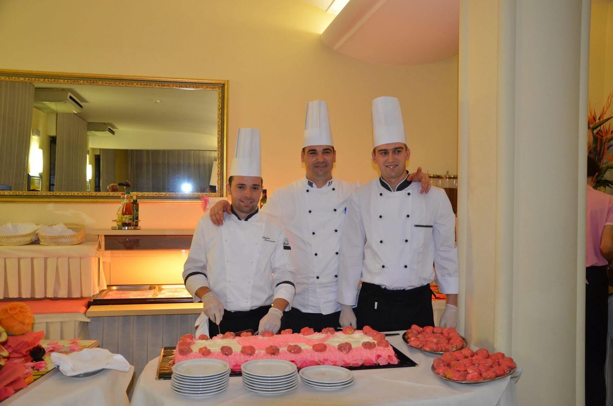 Hotel Sampaoli Bellaria-Igea Marina Eksteriør bilde