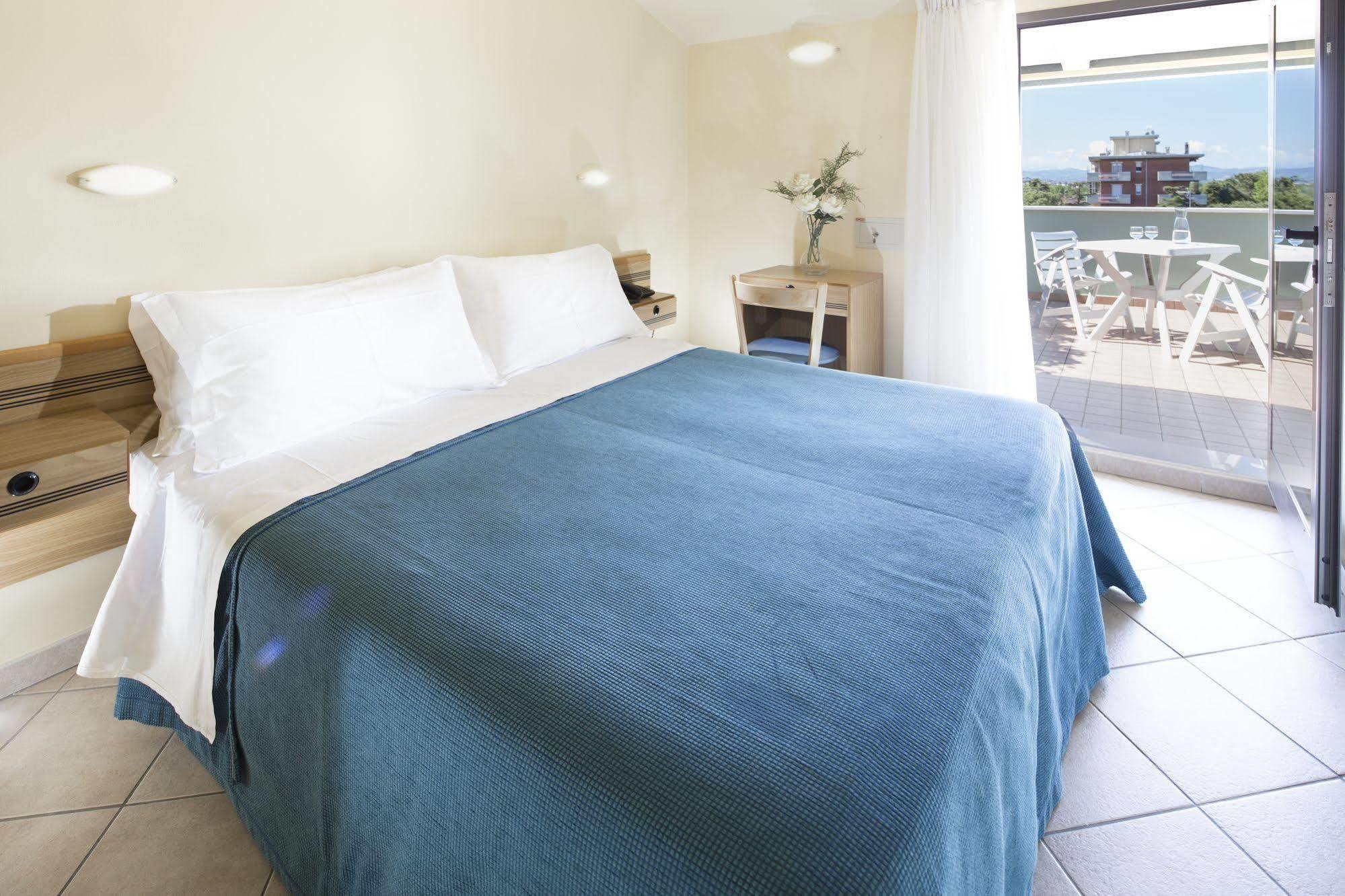 Hotel Sampaoli Bellaria-Igea Marina Eksteriør bilde